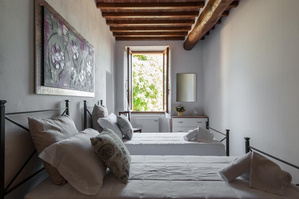 Hotel Fattoria Il Casone Monteriggioni Zimmer foto