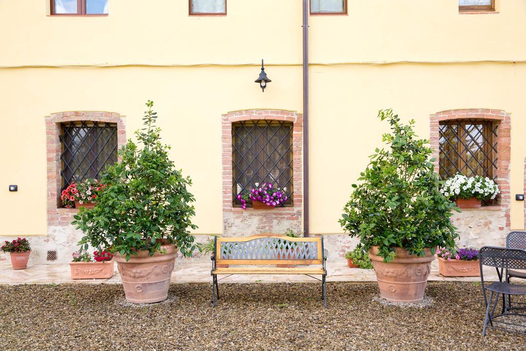 Hotel Fattoria Il Casone Monteriggioni Exterior foto